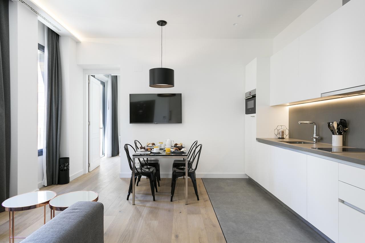 Aparthotel Murmuri Mercader 4*